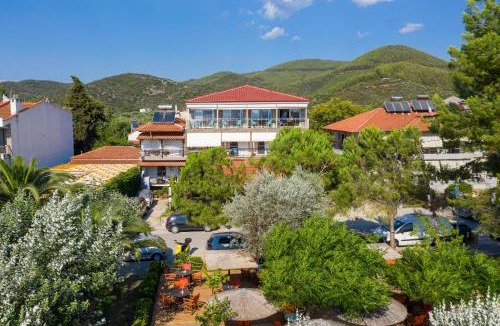 Toroni House | Sunset Studios