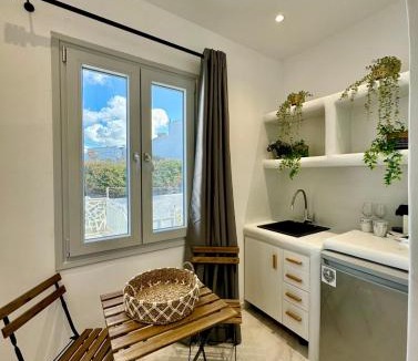 Agia Anna Apartment | Sunshine bay suites