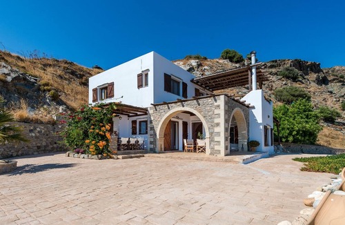 Vizari Villa | Super panoramic libyan seaview ,South Crete large private pool "Keramos Villa"