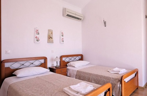 Ieromonachos Villa | Superb Two Bedroom Villa with Private Pool and Amazing Sea Views !