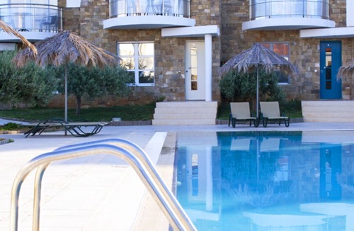 Makry Gialos Villa | Superb Villa with Large Shared Pool
