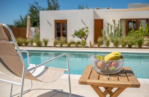 Korfalonas Apartment | Superior Argilos Cottage Private Pool - 300m From the beach