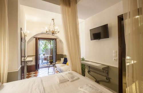 Paradhisos Hotel | Superior double room