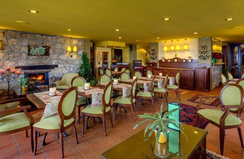 Naousa Condo | Superior Retreat-Esperides Resort Breakfast Included