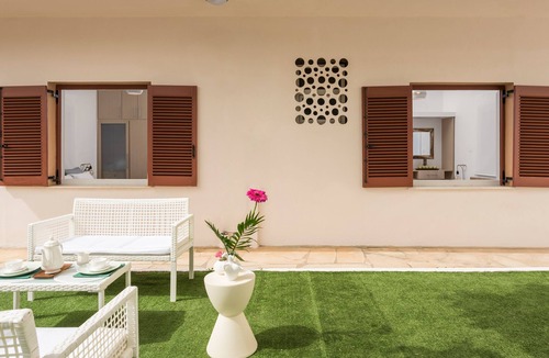 Nea Chora Villa | Superior Villa privete garden 50 meters from the beach