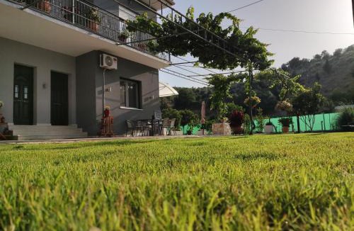 Sivota Apartment | Syvota Apartments Family