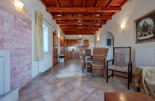 Agia Triada Villa | Teacher's cottage,pool,Quiet area,Near tavern