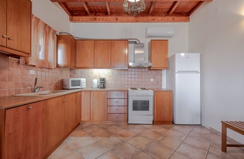 Agia Triada Villa | Teacher's cottage,pool,Quiet area,Near tavern