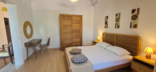Nea Chora House | Thalia's House, private by the beach with Sea view