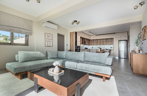 Monopari Villa | Thaloria Villa, Luxury Retreat with Pool near Rethymno