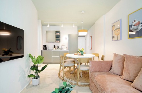 Mets Apartment | The Ark Residence