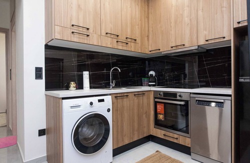 Kypseli Apartment | The Den Modern 1 Bd Apt in Lively Kipseli