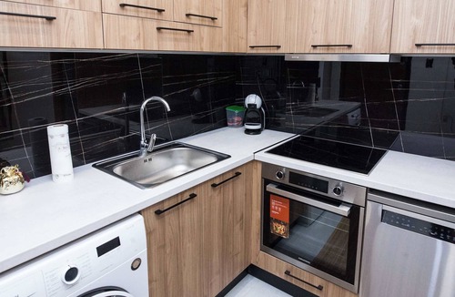 Kypseli Apartment | The Den Modern 1 Bd Apt in Lively Kipseli