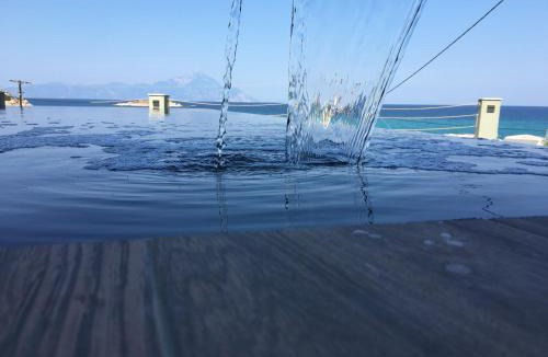 Sithonia House | The Diamond of Kriaritsi "Villas with private pools & hydromassage"