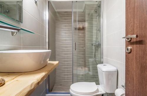 Agios Nikolaos Apartment | The Holiday Studio
