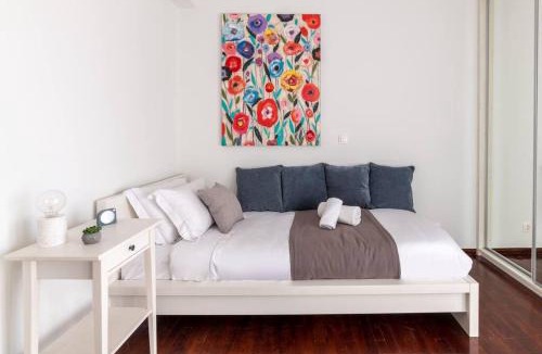 Varkiza Apartment | The HostMaster Beachside Retreat