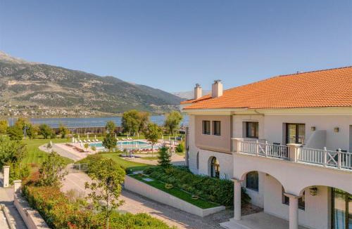 Ioannina Hotel | The Lake Hotel