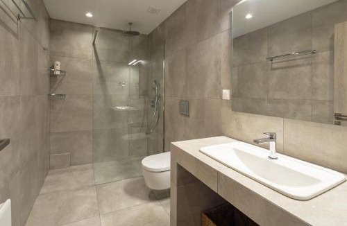 Psirri Apartment | The LOFT Modern/Luxurius residence in Psyrri