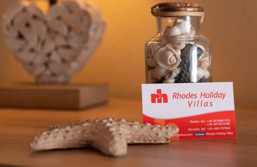 Rhodes Old Town House | The Neighborhood- Maisonette 1