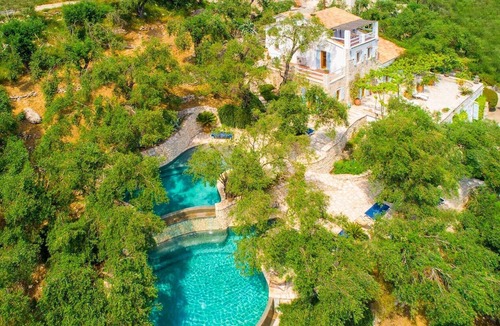 Kavalleraina Villa | The Olive Press - Agni Bay: Large Private Pool, Walk to Beach, Sea Views, A/C