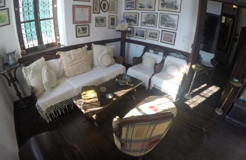 Megisti House | The Scarlet House