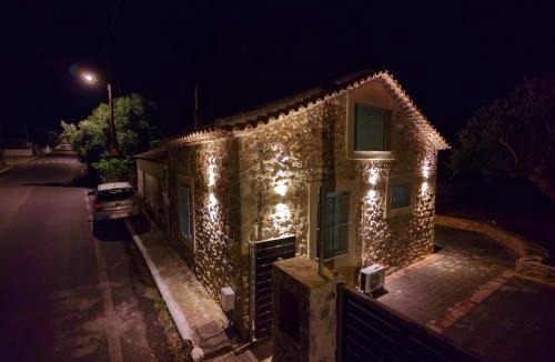 Arfara House | The Stone Loft