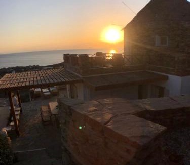 Koundouros Villa | The Stone Windmill