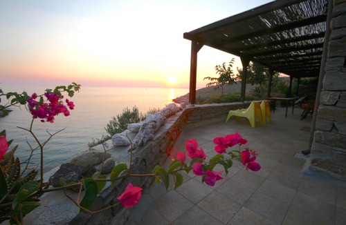 Pisses Apartment | The ultimate! Aprt. dream: feet-in-the-water, quiet location, private beach