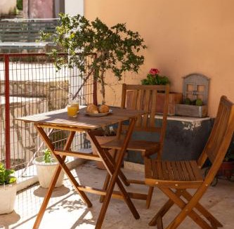 Benitses House | The Village Cottage - Benitses