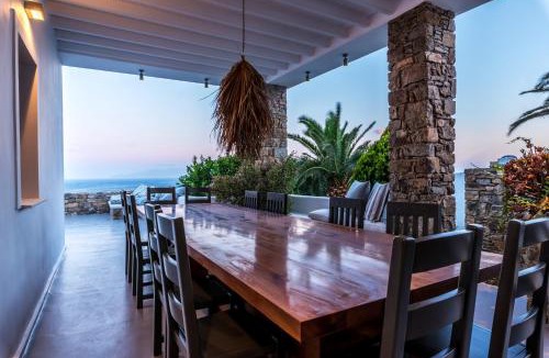 Elia Villa | The White House by Fantasia Villas