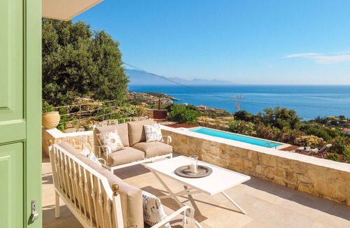 Skinaria Villa | The Yiameli Collection - Levandi