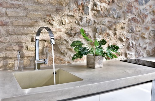 Thissio Apartment | Thission Luxury Homes - Metropolitan Suite by K&K