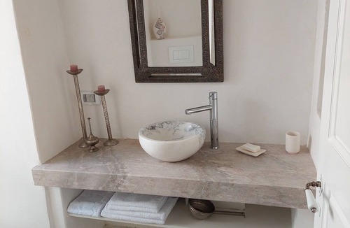 Rades House | Charming renovated Arab house with all comforts. A true haven of peace