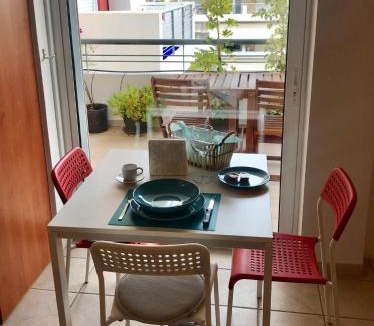 Kinosargous Apartment | Top for sightseeing 4th floor studio veranda!