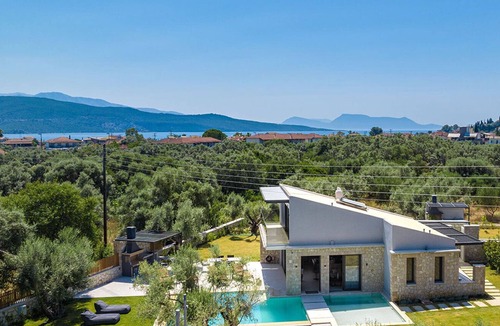 Lygia Villa | Torretta - Gaia - Three Bedroom Villa, Sleeps 6