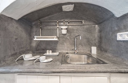 Oia House | TRADITIONAL CAVE in the heart of old OIA