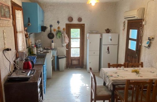 Armenoi House | Traditional Cottage House