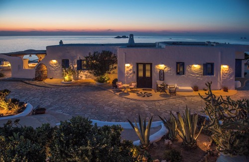 Parikia Villa | Traditional Cycladic style, waterfront Villa with unique pool and sunset view
