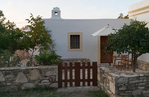 Zia Villa | Traditional house in Asfendiou