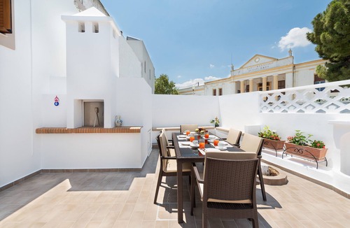 Archangelos House | Traditional House Leventis