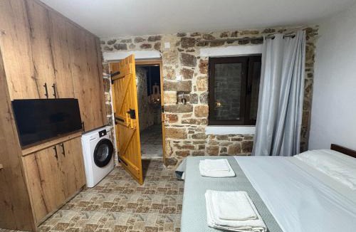 Minoa Pediada House | Traditional house Nikos