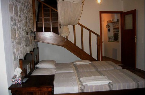 Faistos Cottage | TRADITIONAL LOFT STYLE STONE HOUSE WITH CARACTER