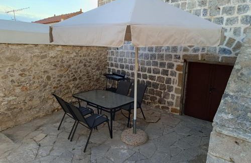 Kranidi House | Traditional Stone House