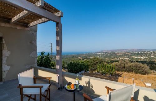 Kastellos Villa | Traditional Stonebuilt Villa Leonanto, only 5 Km from a Sandy Beach