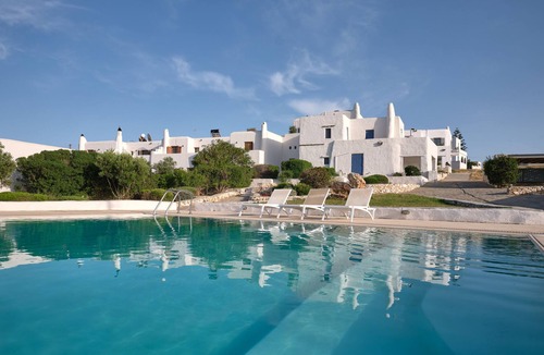 Marpissa Villa | Traditional Villa Amelie