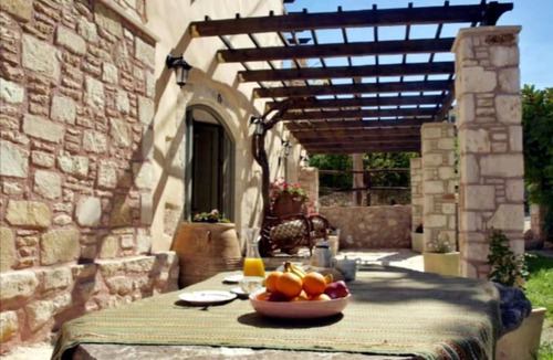 Vamos Villa | Traditional Villa in Vamos