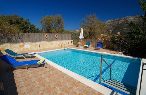 Makriotika Villa | Traditional Villa with Private Pool, Lovely Sea Views, Rural location, A/C, BBQ