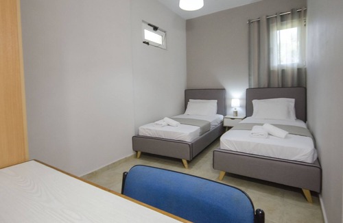 Korfalonas Apartment | Traditional Villa with Apartements in Olive Grove
