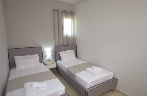Korfalonas Apartment | Traditional Villa with Apartements in Olive Grove