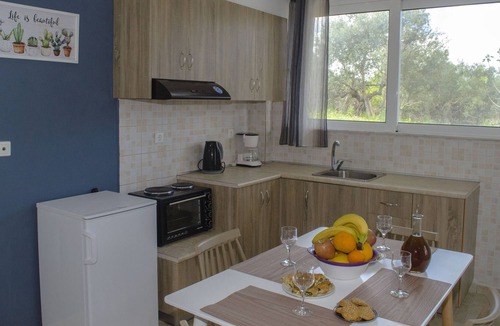 Korfalonas Apartment | Traditional Villa with Apartements in Olive Grove